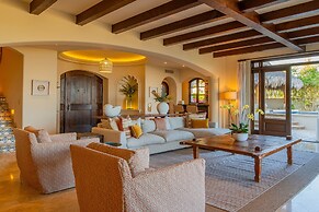 Stunning Ocean Views, Private Pool, & Seaside Golf