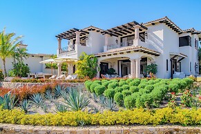 Stunning Ocean Views, Private Pool, & Seaside Golf