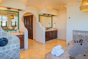 Stunning Ocean Views, Private Pool, & Seaside Golf