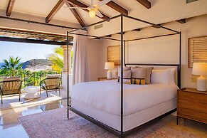 Stunning Ocean Views, Private Pool, & Seaside Golf