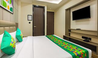 Treebo Bombay Palace