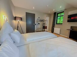 VILLA FIRST im Sophienhof
