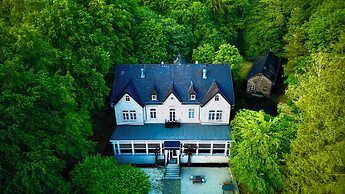 VILLA FIRST im Sophienhof