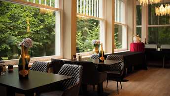 VILLA FIRST im Sophienhof