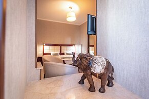 Kraveli Hotel