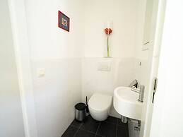 Holiday Home With Sauna, Near the Markermeer