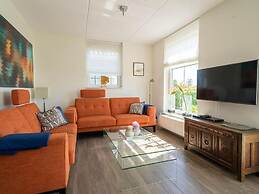 Holiday Home With Sauna, Near the Markermeer