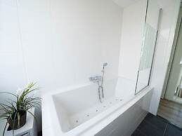 Holiday Home With Sauna, Near the Markermeer