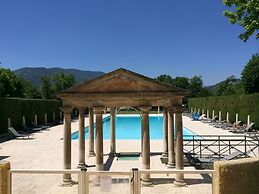 Cosy Flat in a Drome Chateau With Pool