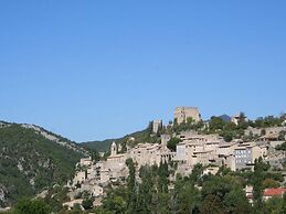 Cosy Flat in a Drome Chateau With Pool