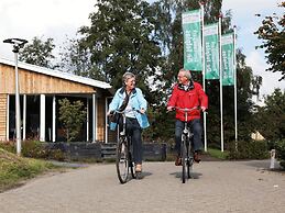 Modern Lodge With air Conditioning, in Green Twente