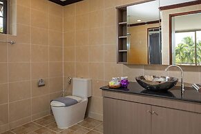 Modern 3BR Pool Access Villa Argent 6