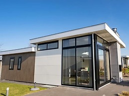 Chalet on the Water at the Beautiful Veluwemeer