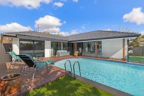 Holiday Home with Pool and Mini Golf