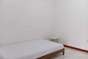 OYO 94070 The Cozzy Exclusive Syariah