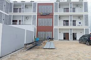 OYO 94070 The Cozzy Exclusive Syariah