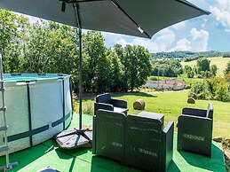 Renovated Farmhouse With Private Pool