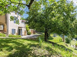 Renovated Farmhouse With Private Pool