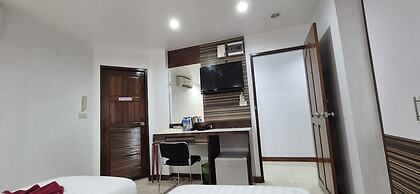 Patong Max Value Hotel
