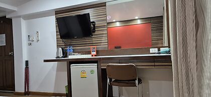 Patong Max Value Hotel