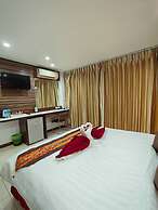 Patong Max Value Hotel