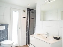 Chalet by Park Pond in the Netherlands