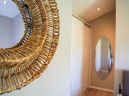 Chalet by Park Pond in the Netherlands