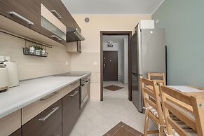Wroclaw Apartment With Bathub by Renters