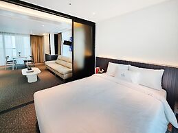 Granbay By Sotasuite