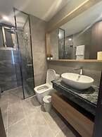 Midtown M7 & M8 - Vina We Stay