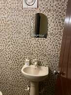 11Flowers Service Apartment By GRB