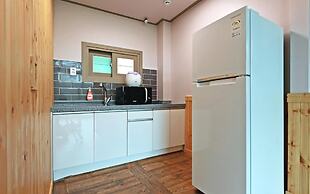 Gyeongju Galgok Songhak Pension