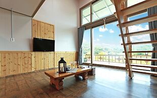 Gyeongju Galgok Songhak Pension