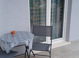 Freeme Apartment