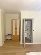 Zelle Airport Boutique Hotel