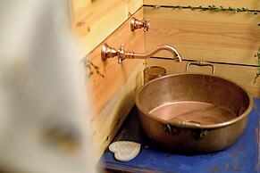 Sweet Donside Cabins