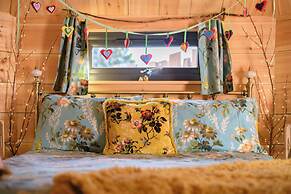 Sweet Donside Cabins