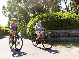 Beautiful Chalet With a Sauna