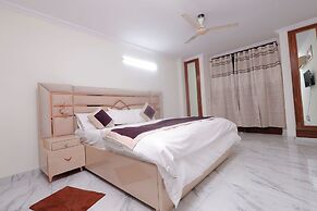 Room in B&B - Bed and Breakfast Cum Home Stay