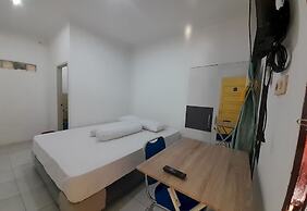 OYO 94075 Rafie Exclusive 2 Syariah