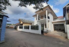 OYO 94075 Rafie Exclusive 2 Syariah