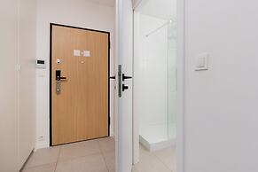 Browar Gdański 51 Apartment by Renters