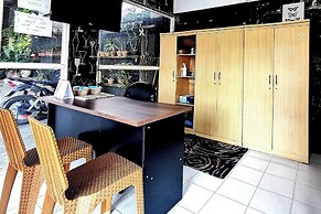 OYO 94078 Azzahra Homestay Syariah