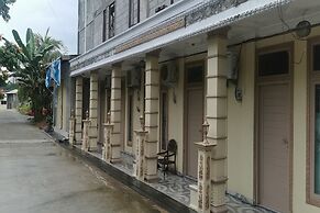 OYO 94078 Azzahra Homestay Syariah