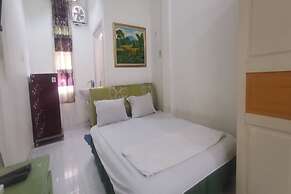 OYO 94078 Azzahra Homestay Syariah
