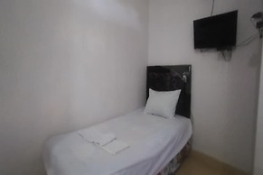 OYO 94078 Azzahra Homestay Syariah