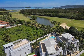 Private 3BR Pool Access Villa Argent 10