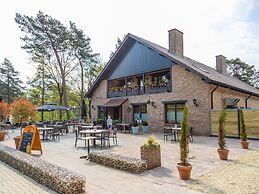 Tent Lodge With Bathroom 16 km From Maastricht
