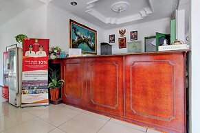 OYO 94082 Hotel Gurita