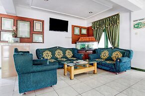 OYO 94082 Hotel Gurita